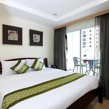 Icheck Inn Sukhumvit 22 Bangkok Exterior foto